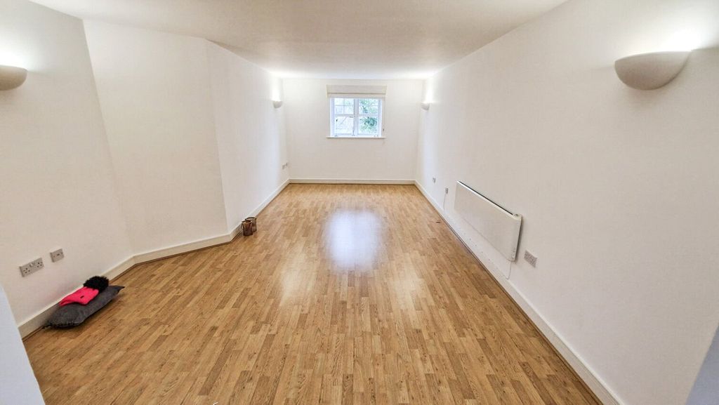 Property photo 2 of 11 Reception Room