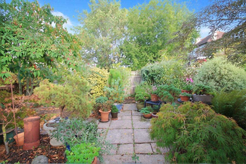 Property photo 2 of 14 Photo 2
