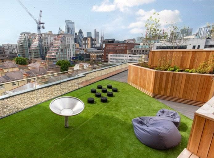 Property photo 3 of 16 Roof Terrace