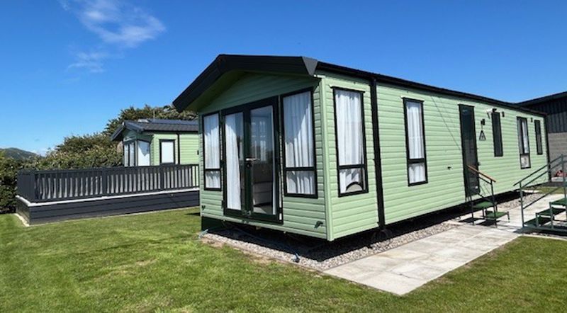 Property photo 1 of 16 Photo 12