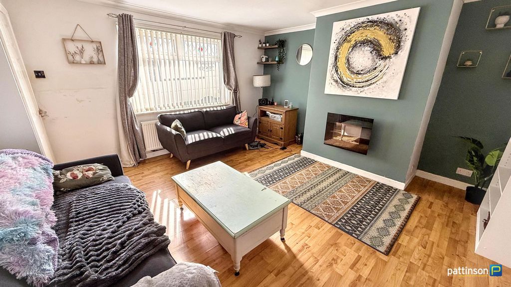 Property photo 2 of 19