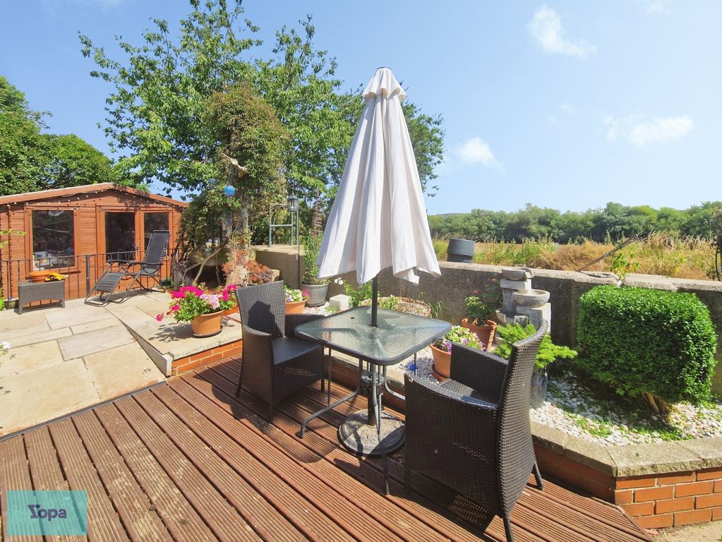 Property photo 2 of 27 E4ce5755-1000126463