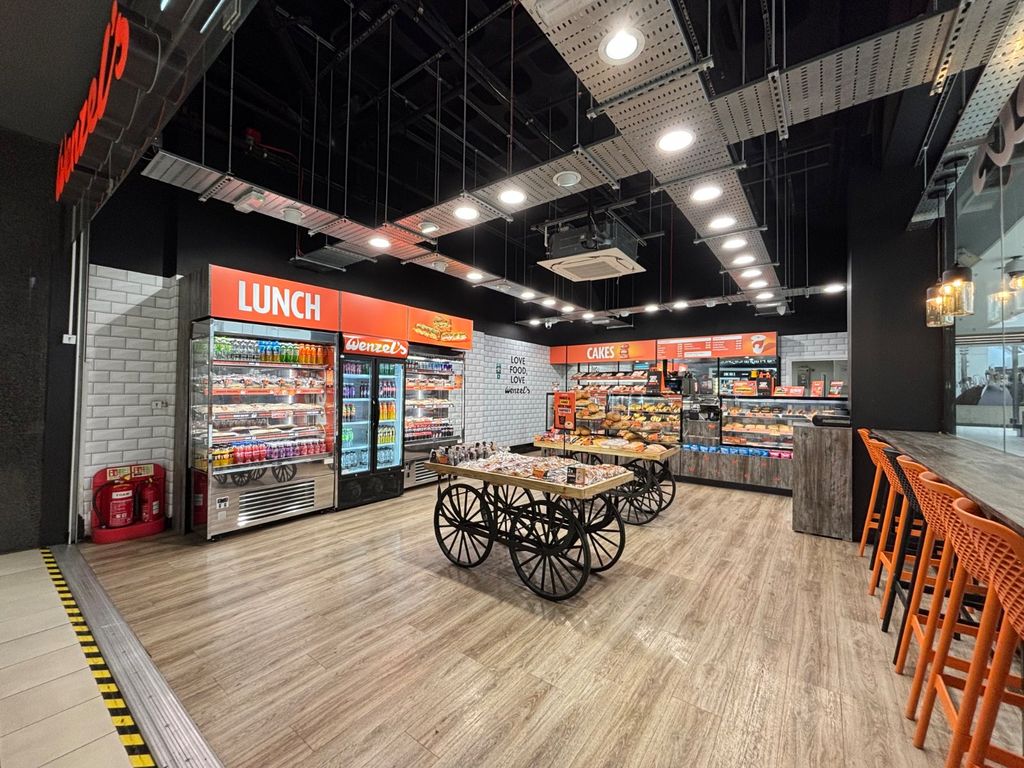 Property photo 2 of 7 Picture No. 06