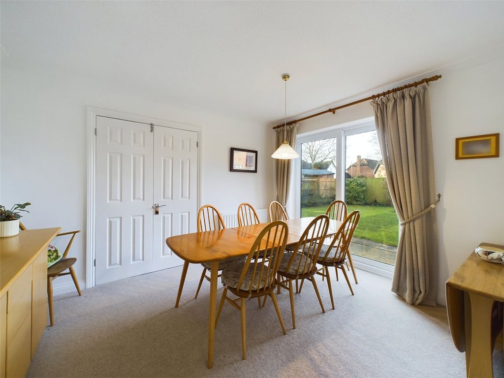 Property photo 3 of 18 Picture No. 05