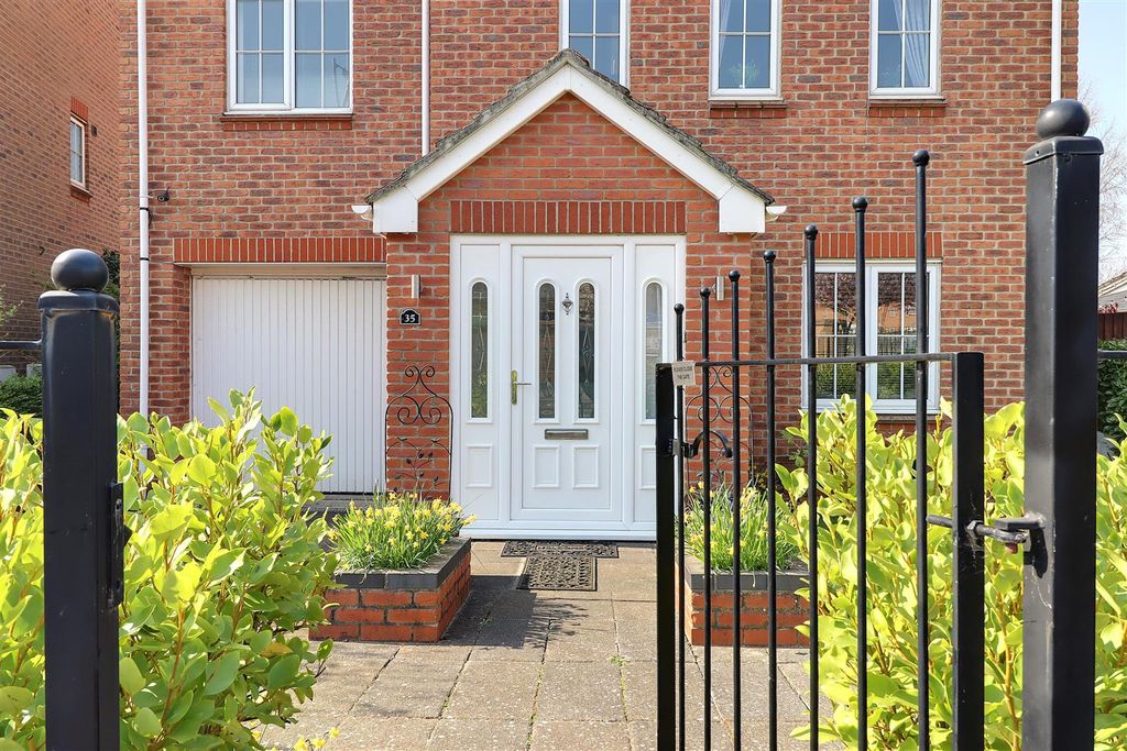 Property photo 1 of 20 Img_3350-Img_3352-E3.Jpg