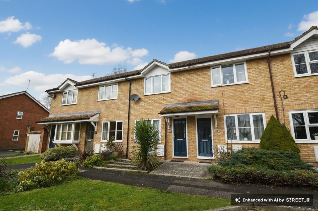 Property photo 1 of 7 Front