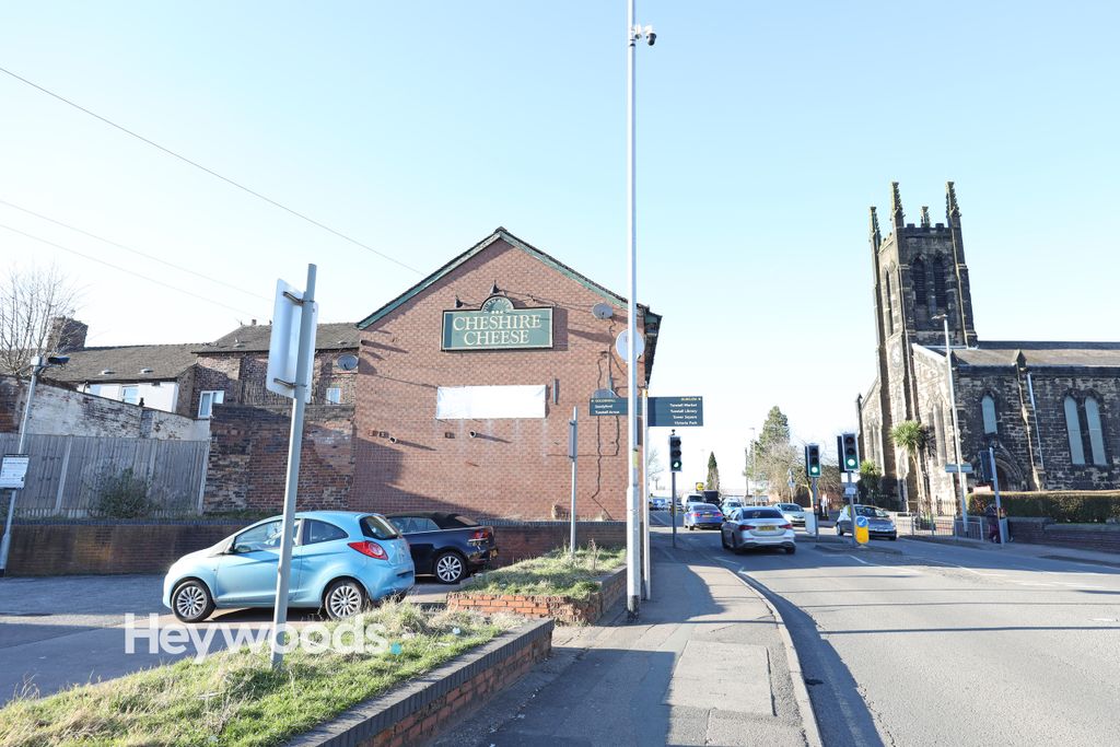 Property photo 2 of 2 0F1A1665 (1)