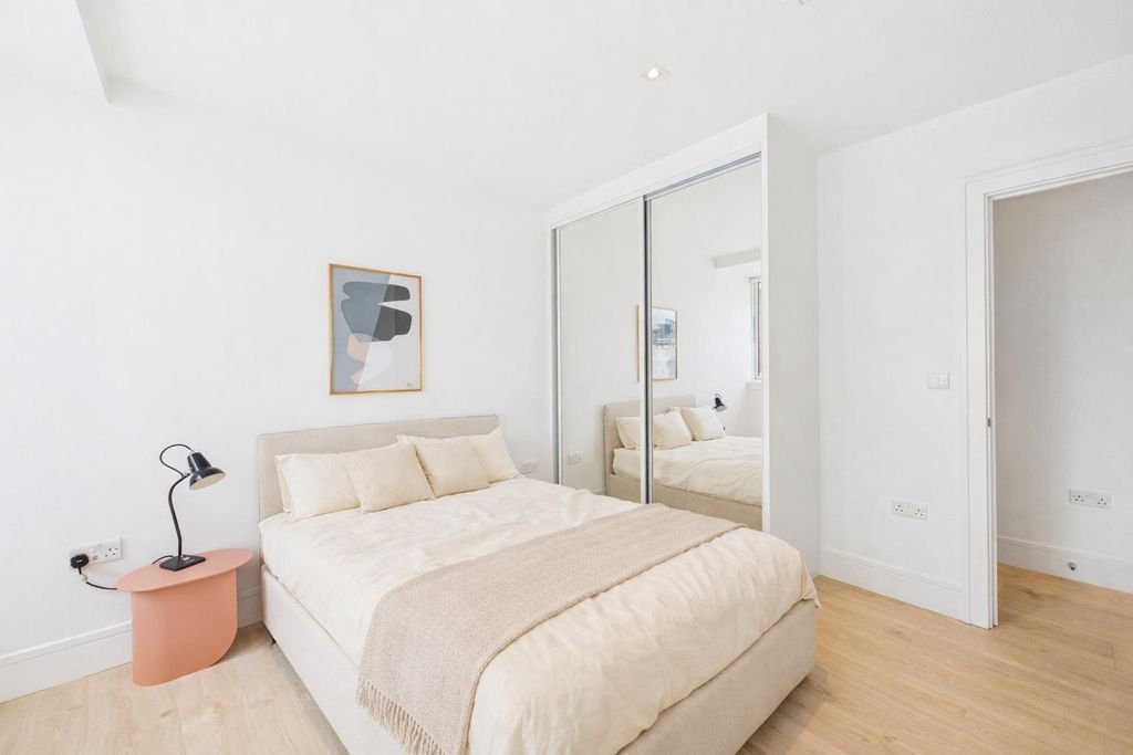 Property photo 2 of 11 2.Png