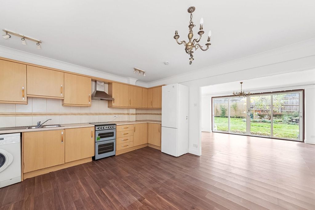 Property photo 3 of 11 Img_9804-3-1500x1000.Jpg