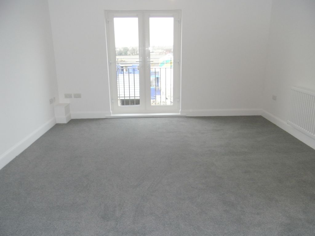 Property photo 2 of 6
