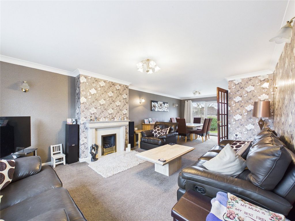 Property photo 2 of 19 Picture No. 20