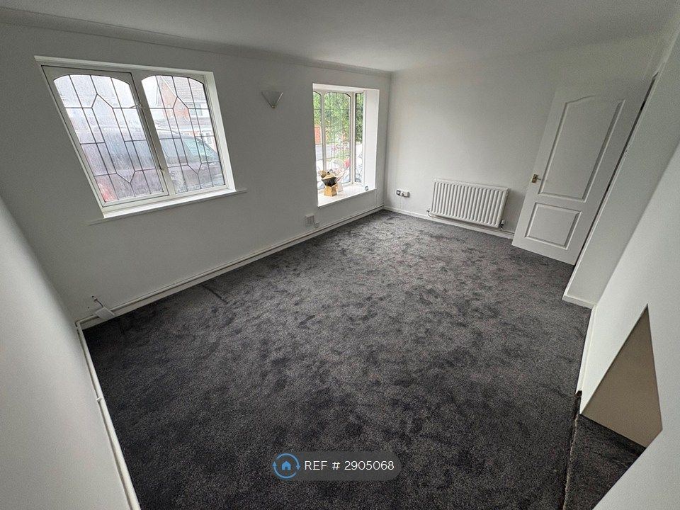 Property photo 2 of 9 Living Room