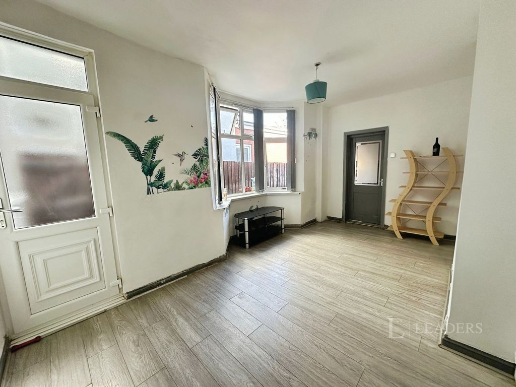 Property photo 2 of 29 Pbox-Img.Jpg
