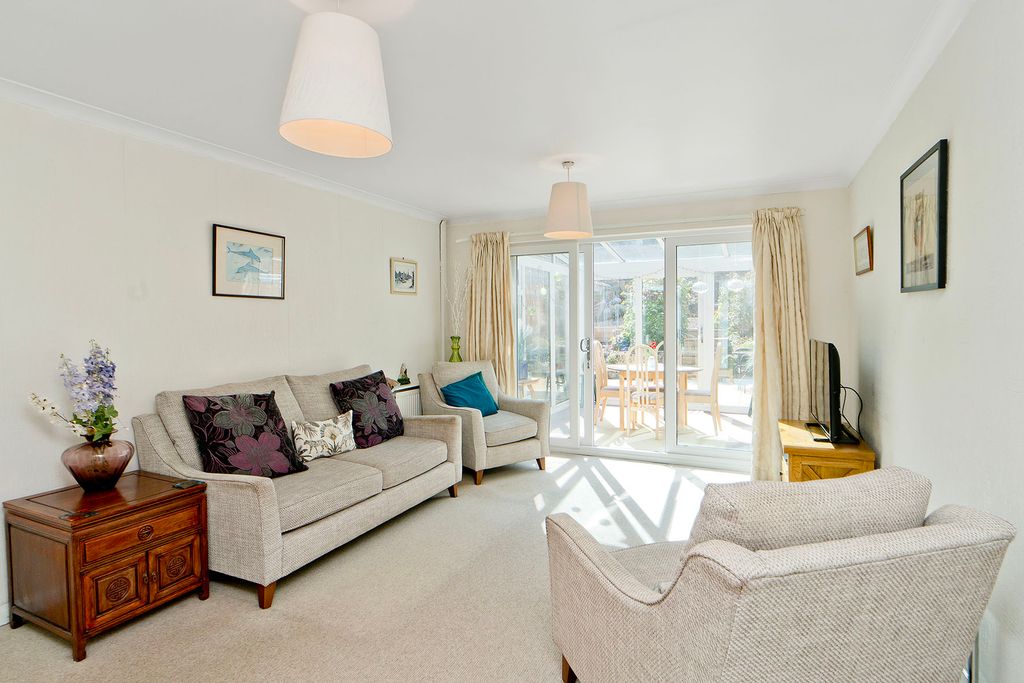 Property photo 3 of 14 Property Image 3