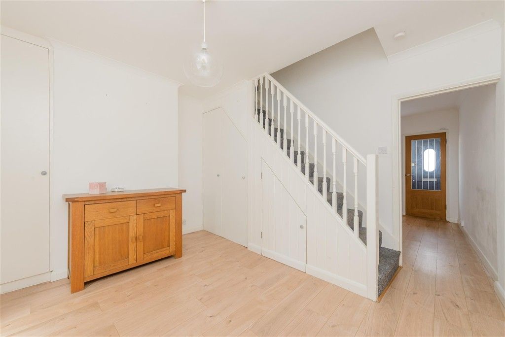 Property photo 3 of 9 Dining Room