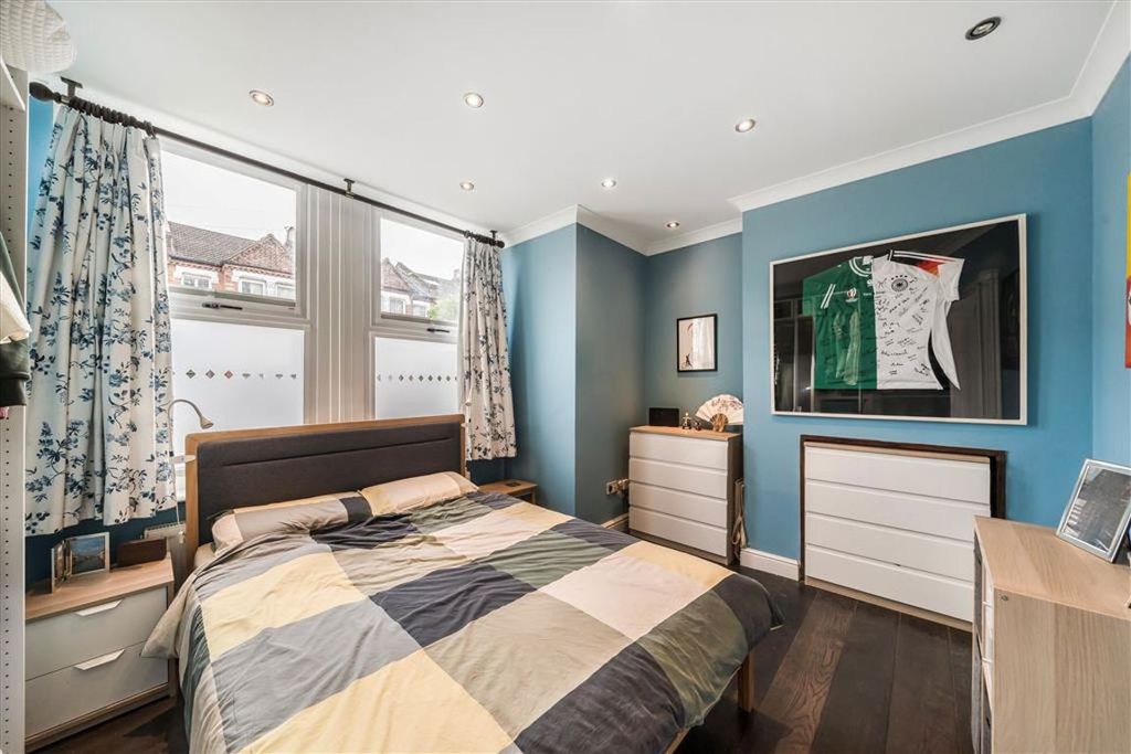 Property photo 3 of 7