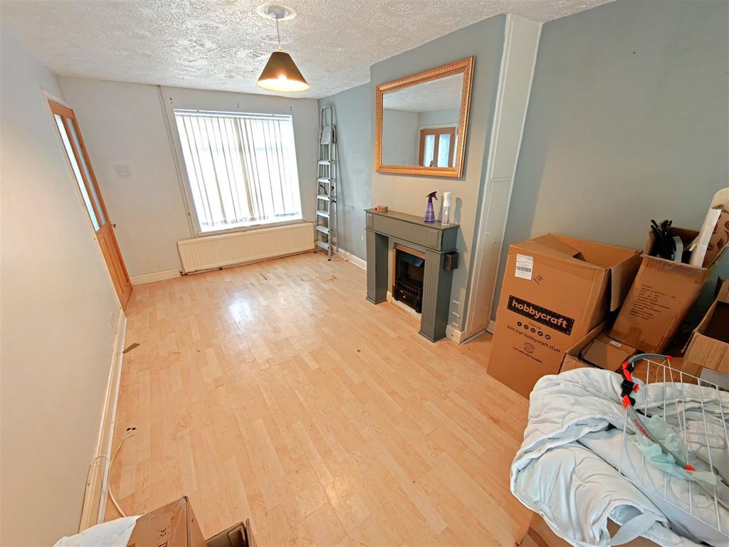 Property photo 3 of 22 4.Jpg