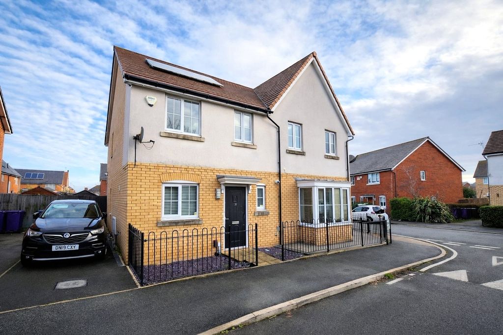 Property photo 1 of 13 Picture No. 02