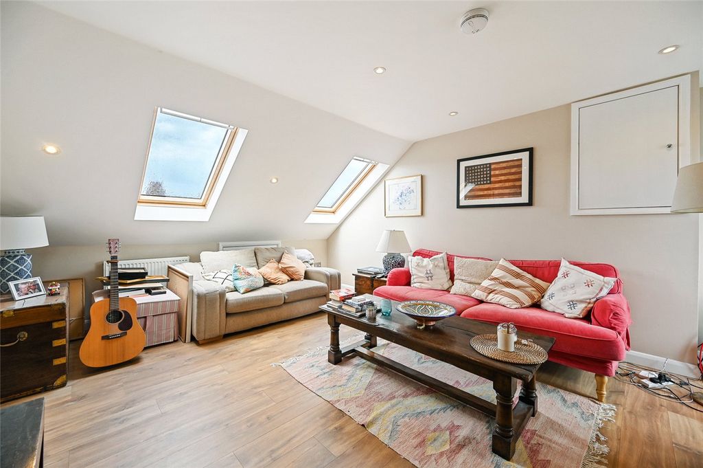 Property photo 2 of 10 Picture No. 02