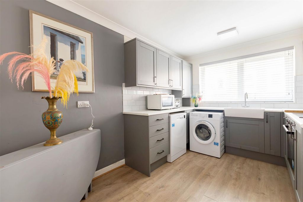 Property photo 3 of 20 Img_1638.Jpg