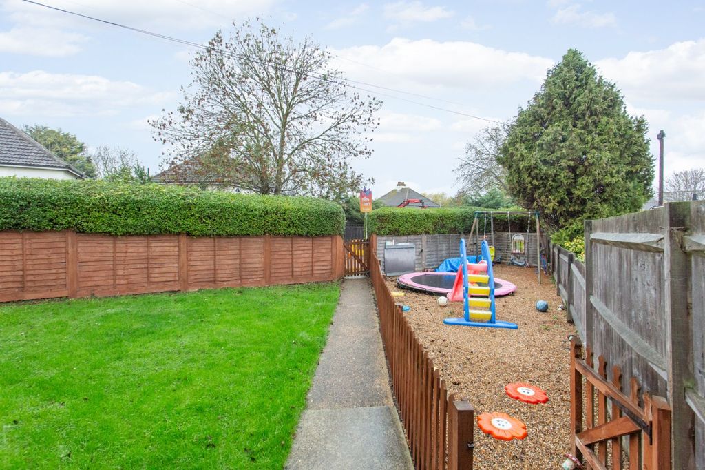 Property photo 2 of 18 Picture 2