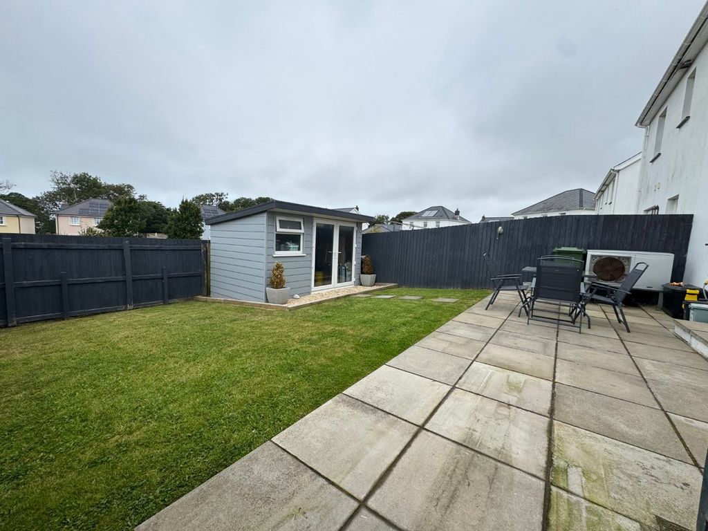 Property photo 2 of 29