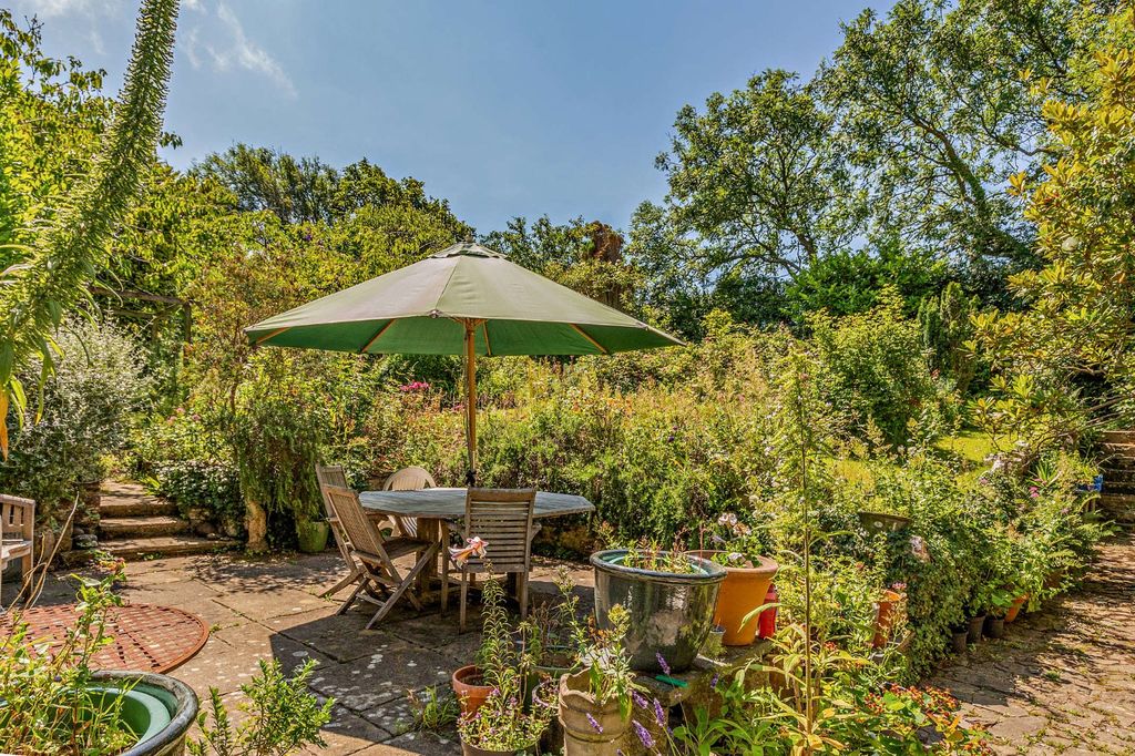 Property photo 2 of 18 Grounds