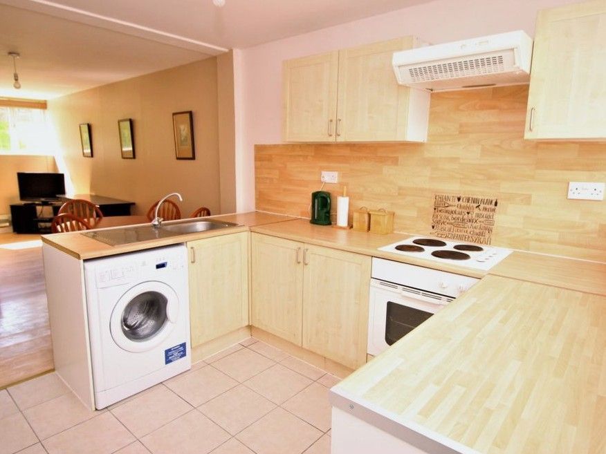 Property photo 3 of 9