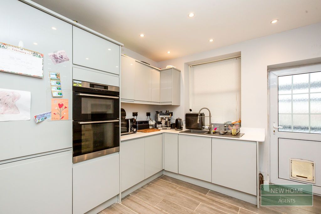 Property photo 3 of 22 Photo 13