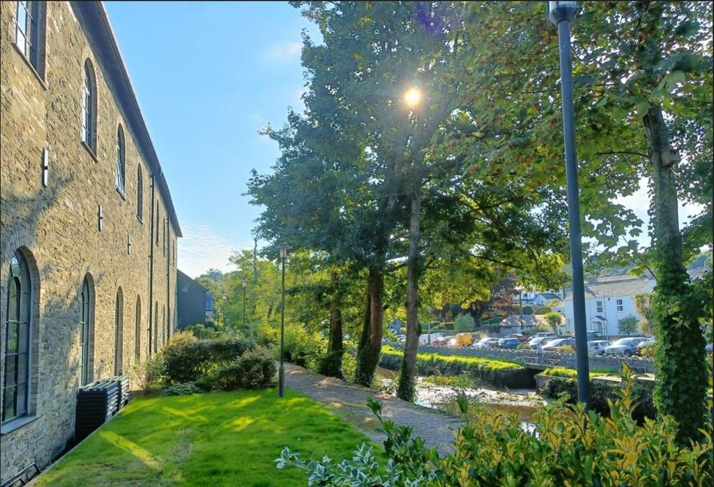 Property photo 1 of 16 Capture 3