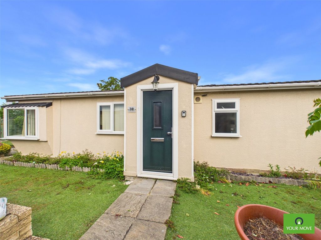 Property photo 1 of 10 Front