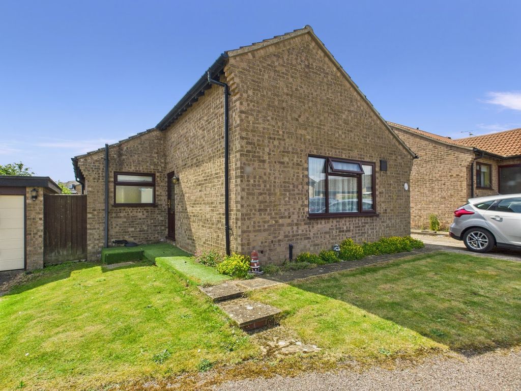 Property photo 1 of 11