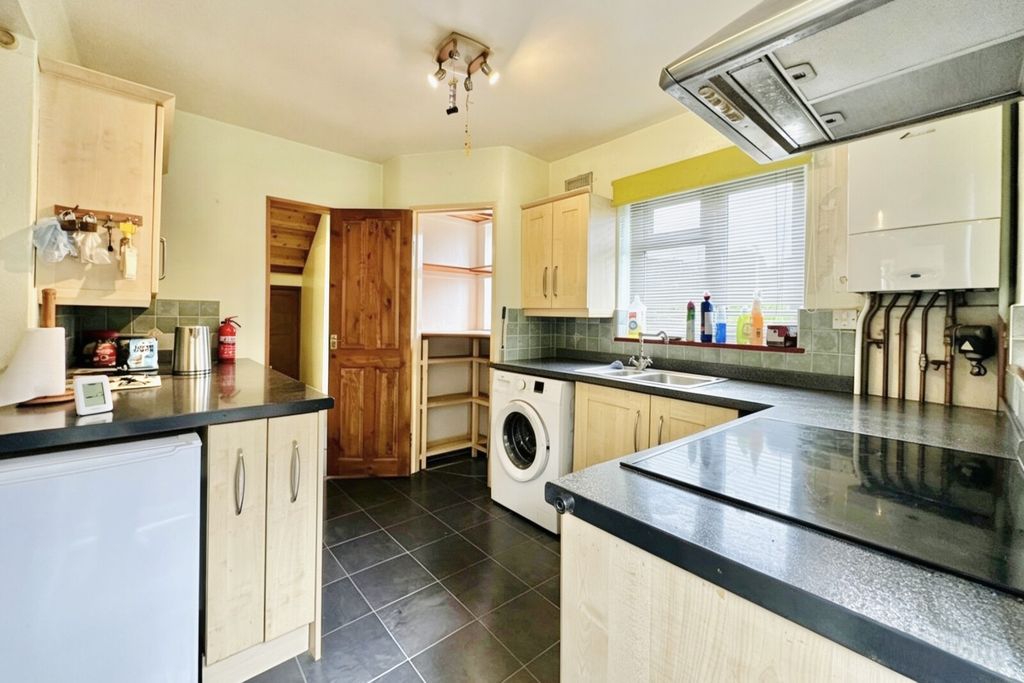 Property photo 2 of 11 Picture No. 01