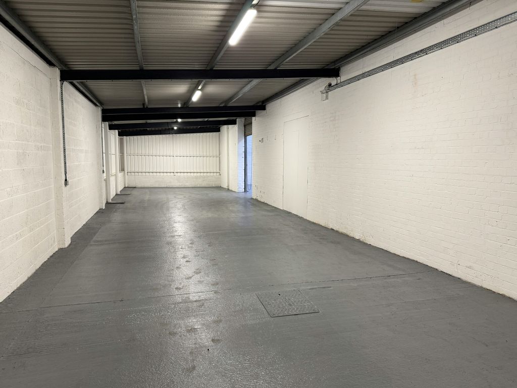 Property photo 3 of 9 20251223_124400238_Ios (1).Jpg