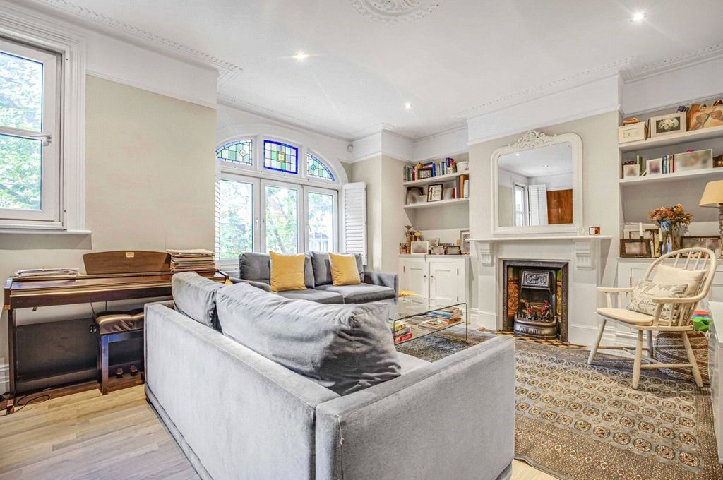 Property photo 2 of 17 Picture No. 47