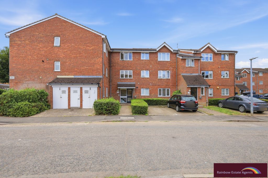 Property photo 1 of 12
