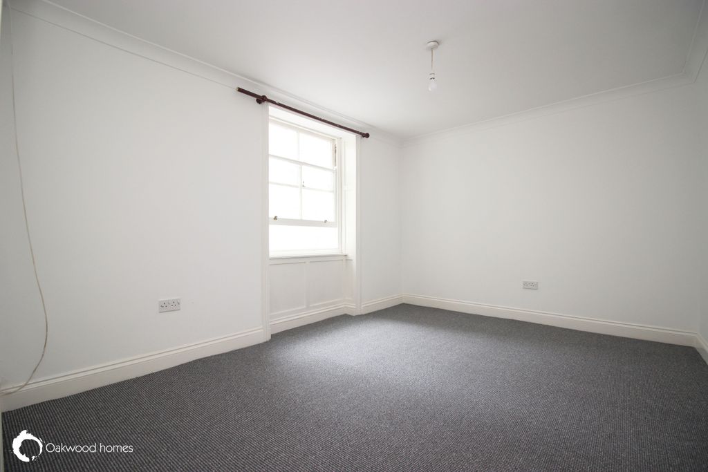 Property photo 3 of 13 Photo