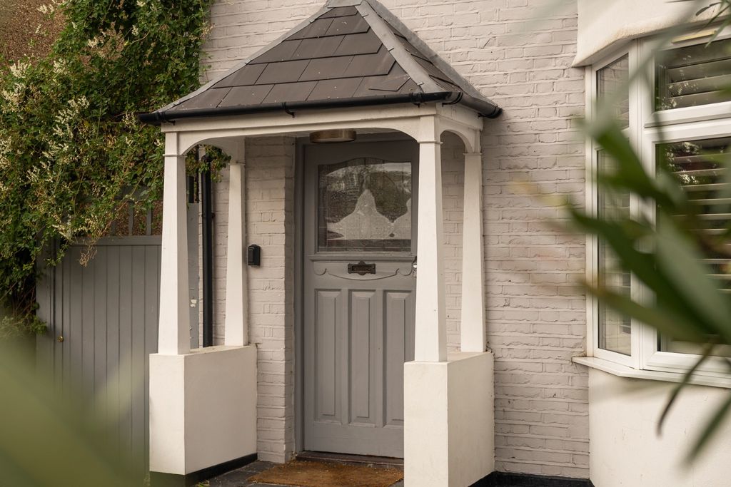 Property photo 1 of 23 4634200