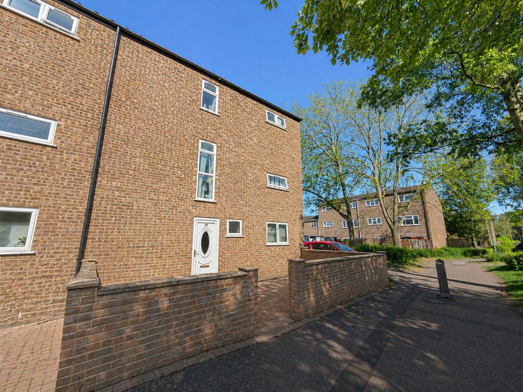 Property photo 2 of 3