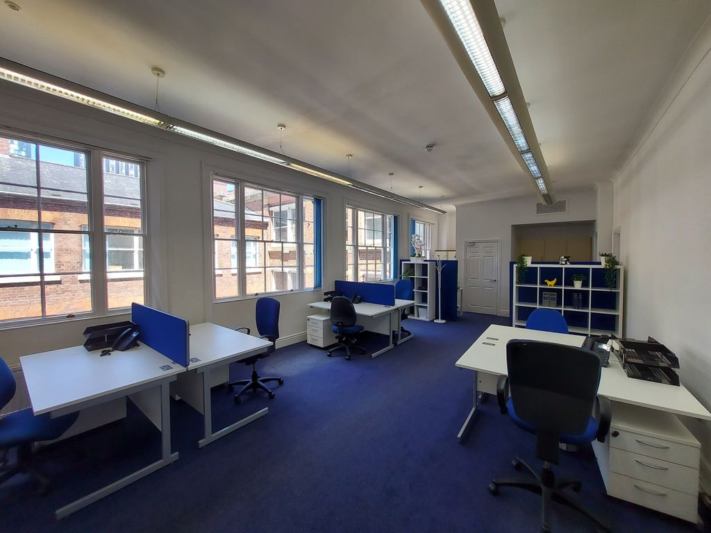 Property photo 3 of 4 Office