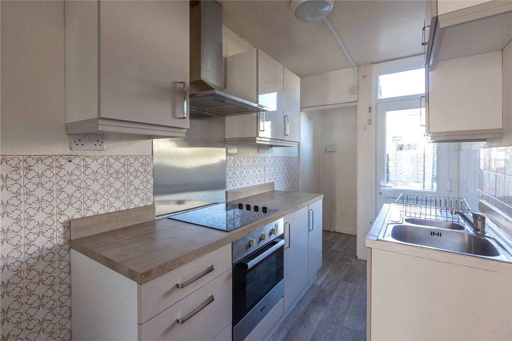 Property photo 3 of 15 Picture No. 35