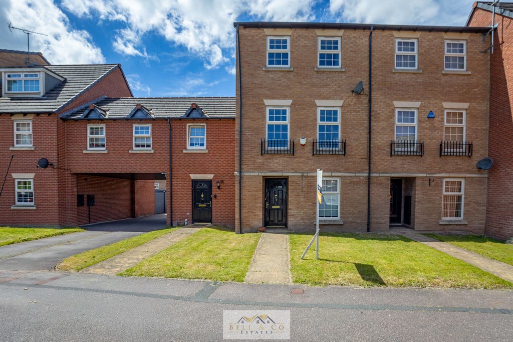 Property photo 1 of 23