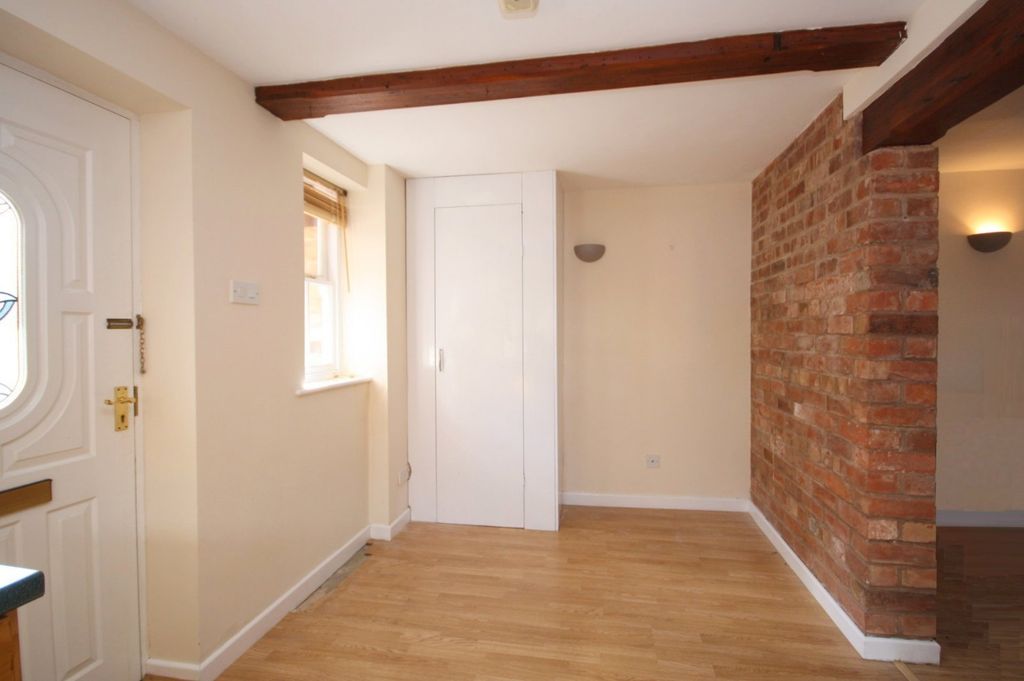 Property photo 3 of 6 Picture No. 04