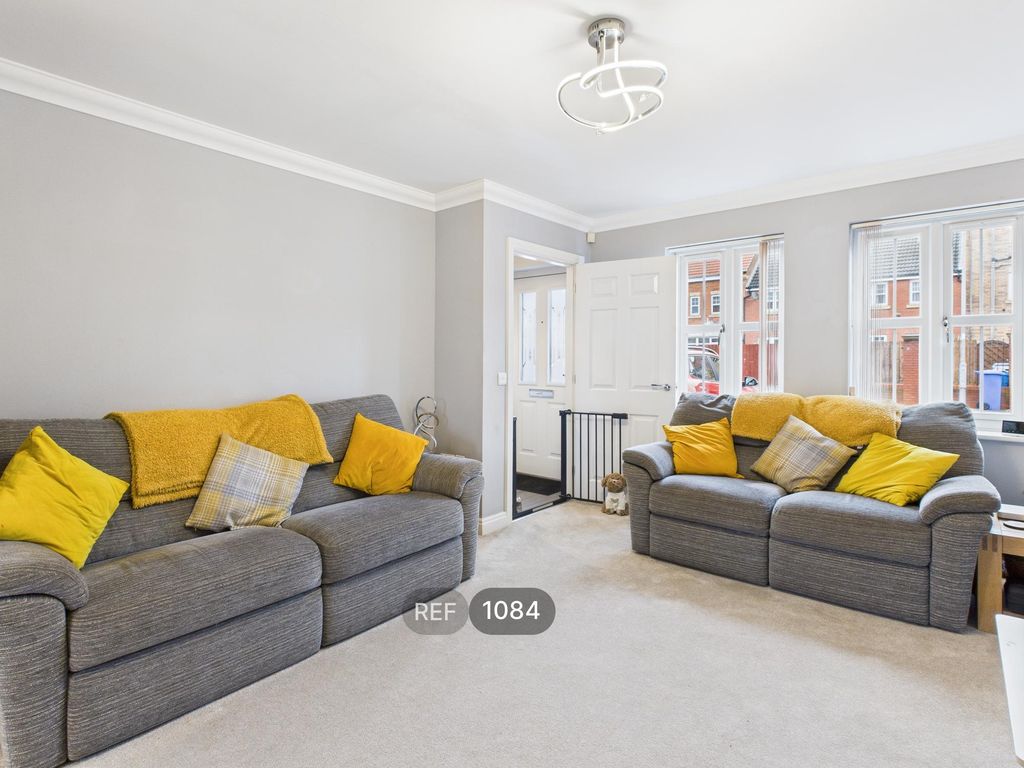 Property photo 2 of 24 Living Room