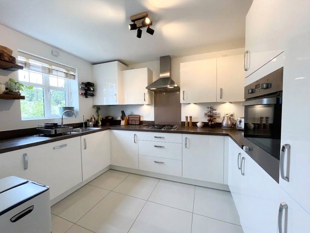 Property photo 3 of 14 Picture No. 05