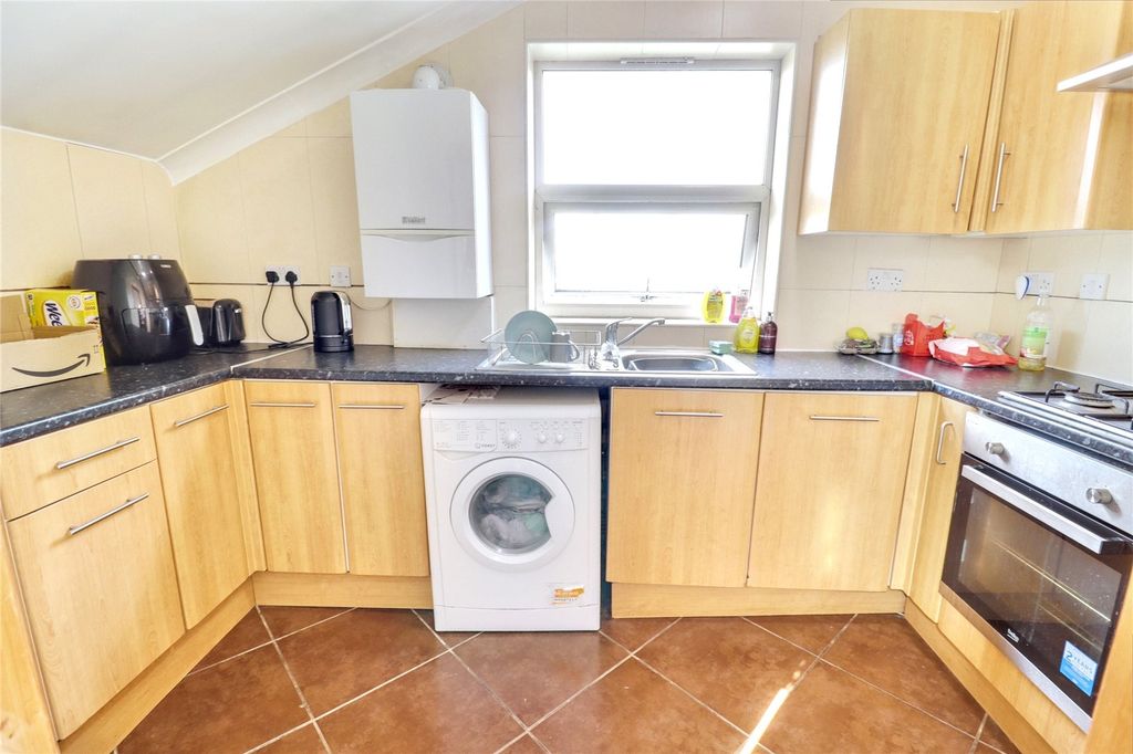 Property photo 2 of 6 Picture No. 02