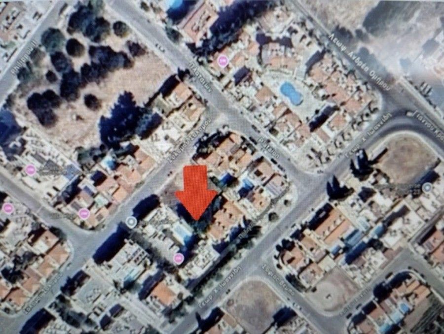 Property photo 1 of 1