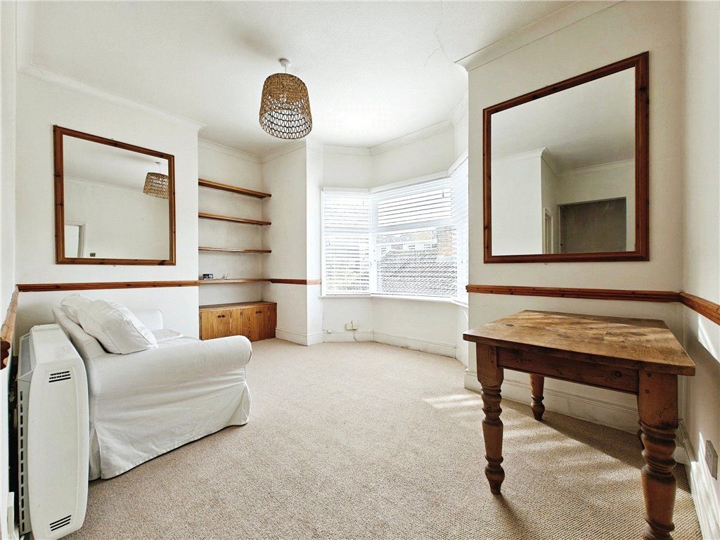 Property photo 2 of 5 Living Room