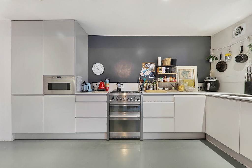 Property photo 2 of 17 08-c3E3Jhhgll - 55A Central Hill - 23 (1)-Small
