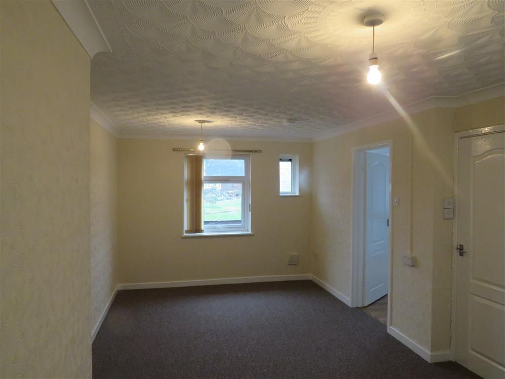 Property photo 3 of 8 Exterior